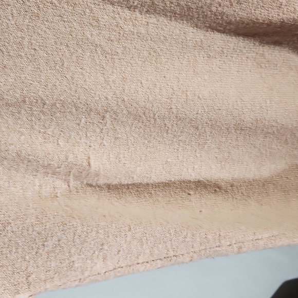 a.n.a Sweater Womens Size M Tan Fuzzy Tunic Long Top - Picture 3 of 9